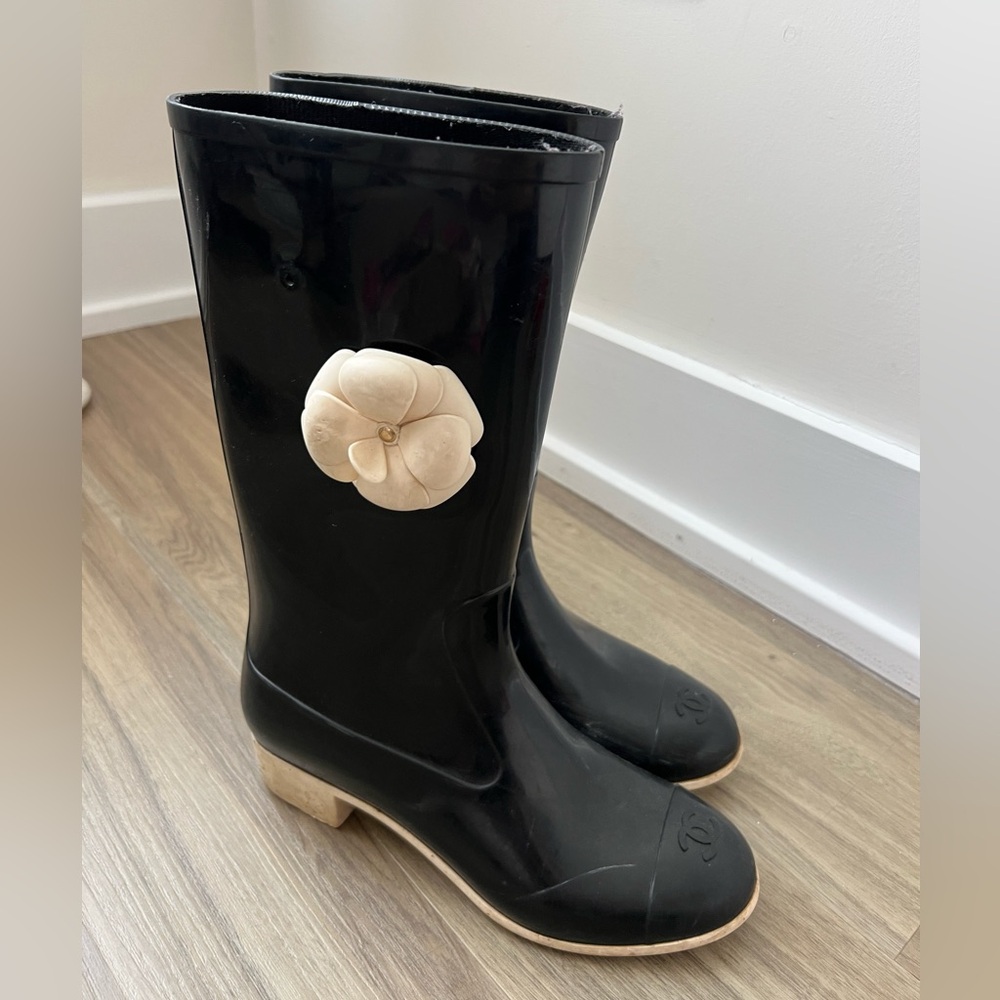 Chanel Rainboots